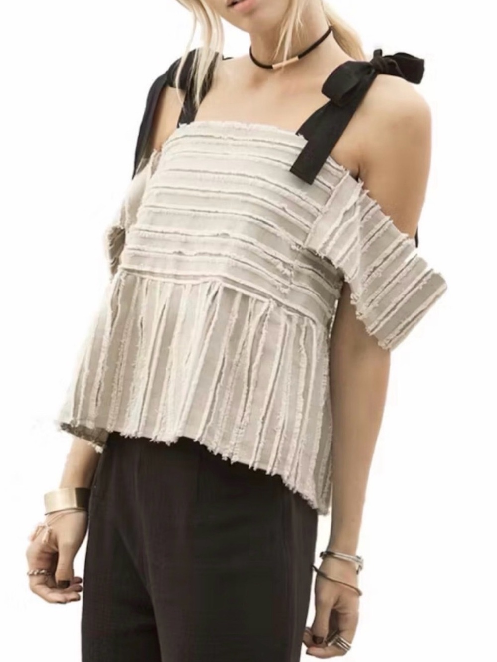 Moon River Twill Tape Strap Cold Shoulder Top Beige Taupe Size Medium